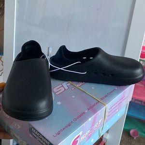 Cat & Jack Black Slip-On Size 11 Unisex NWT